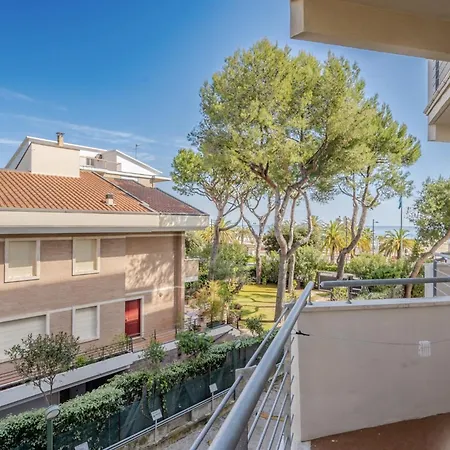 Szálloda Hotiday Collection - Giulianova