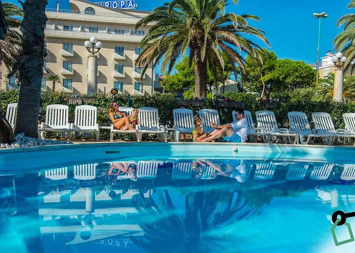 Hotiday Collection - Hotel 4*