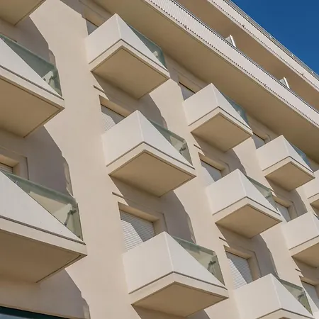 Hotel Hotiday Collection -