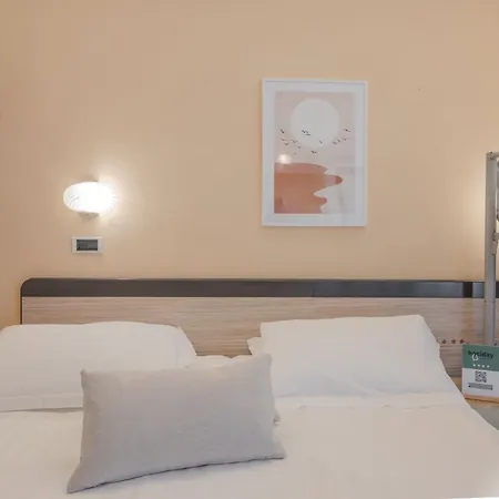 Hotel Hotiday Collection - 4*