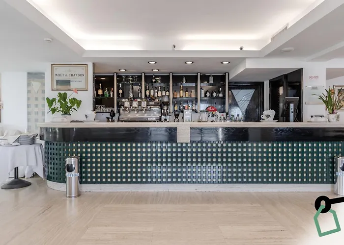 Hotell Hotiday Collection - Giulianova