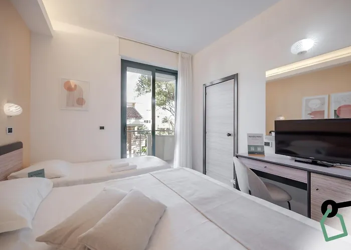 Hotell Hotiday Collection -