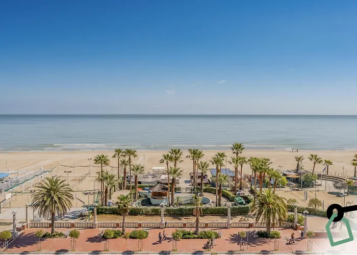 Ξενοδοχείο Hotiday Collection - 4*